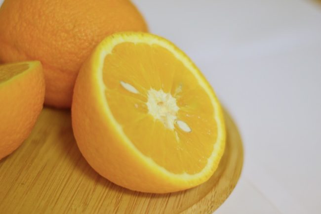Appelsiini Salaatinkastike